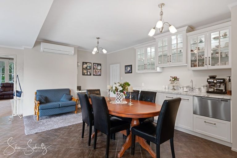 Photo of property in 31 Franklin Road, Paparoa, 0571