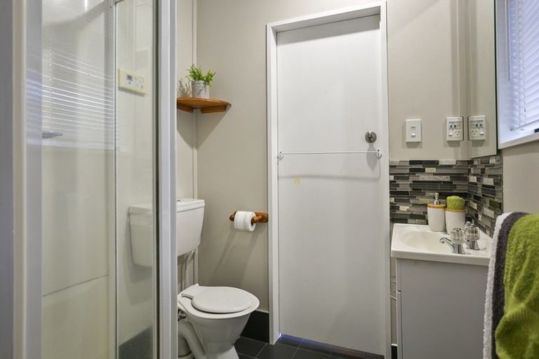 Photo of property in 10 Queen Street, Cambridge, 3434