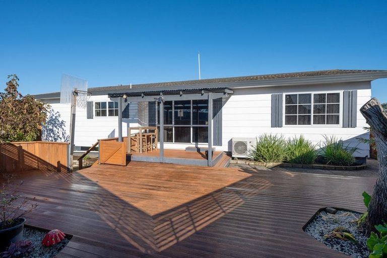 Photo of property in 15a Augustus Earle Place, Pukehangi, Rotorua, 3015