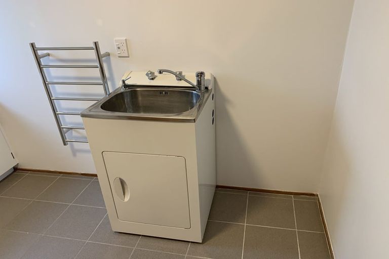 Photo of property in 1/85 Hebron Road, Waiake, Auckland, 0630