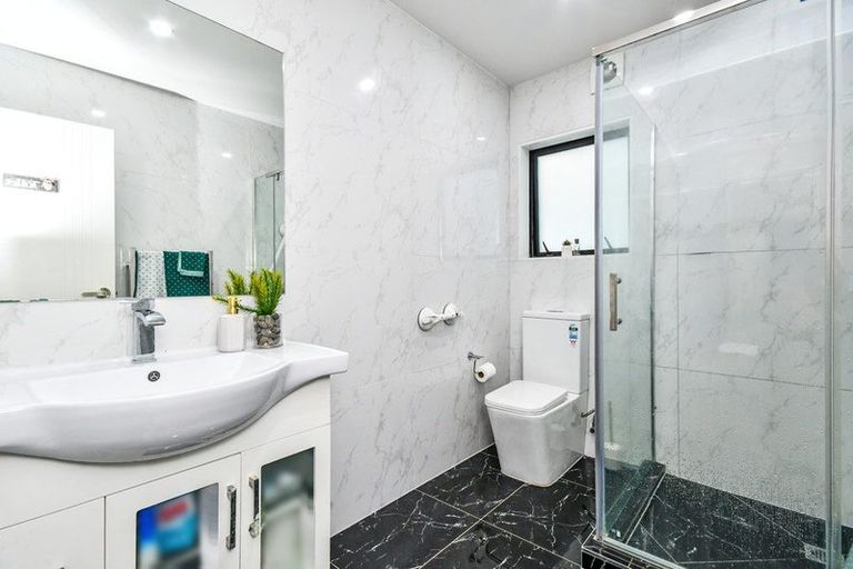 Photo of property in 76 Carruth Road, Papatoetoe, Auckland, 2025