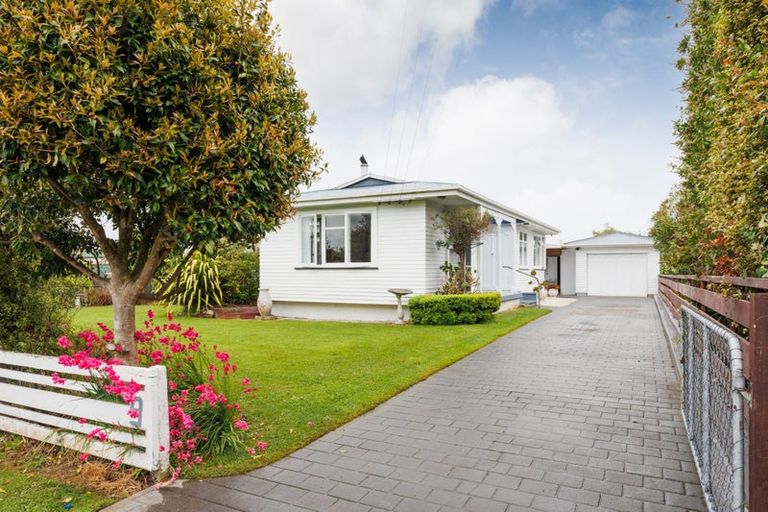 Photo of property in 9 Mersey Street, Rongotea, 4476