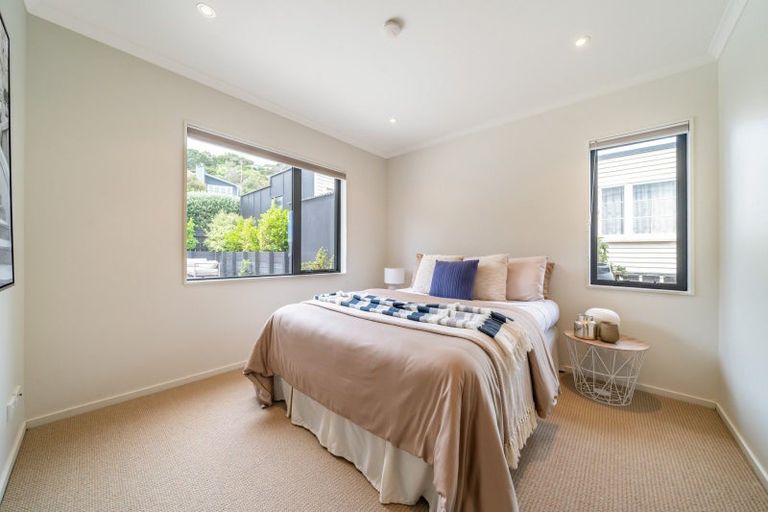 Photo of property in 43 Moana Road, Plimmerton, Porirua, 5026