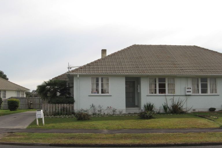 Photo of property in 21 Sare Crescent, Fairfield, Hamilton, 3214