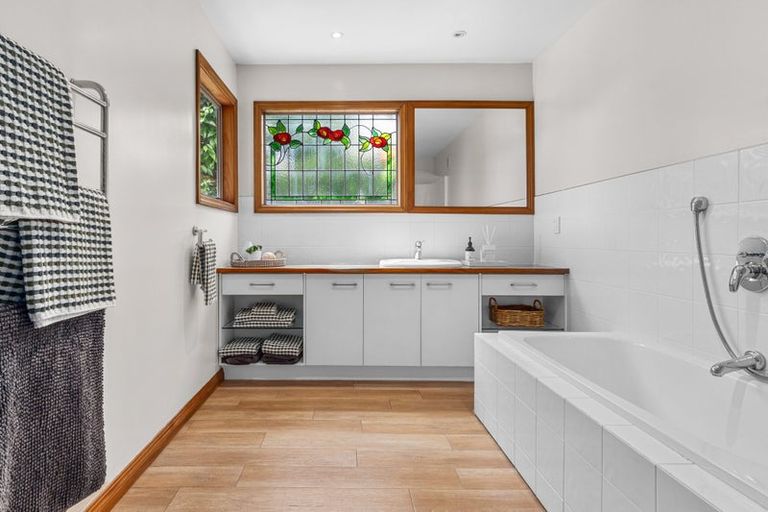 Photo of property in 12 Waikareao Way, Brookfield, Tauranga, 3110