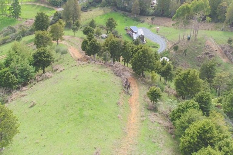 Photo of property in 272 Kaiikanui Road, Opuawhanga, Hikurangi, 0181