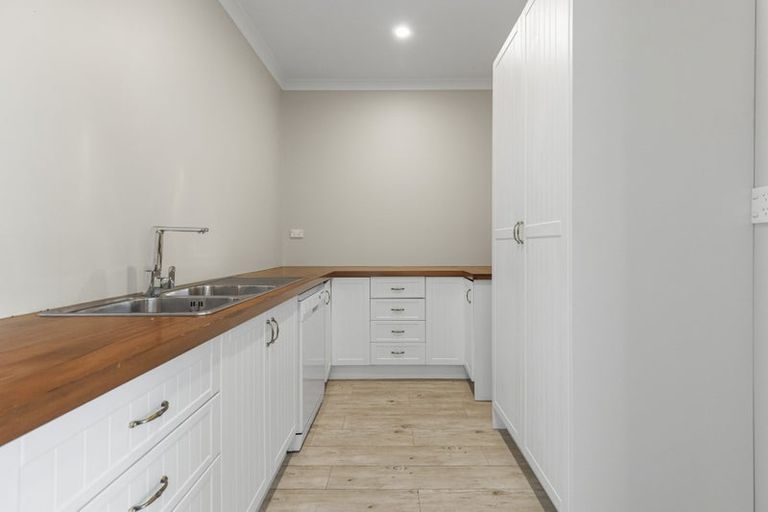 Photo of property in 108 Kennedy Road, Dairy Flat, Albany, 0792