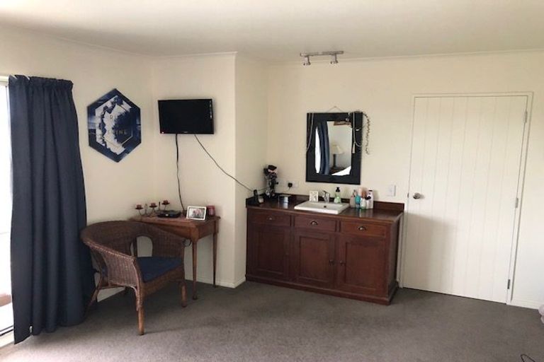 Photo of property in 19 Ameer Street, Pleasant Point, 7903