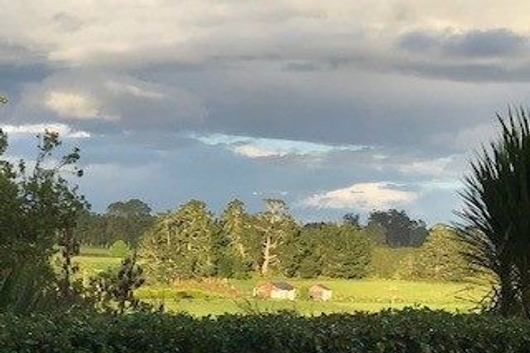 Photo of property in 30 Riverside Lane, Karapiro, Cambridge, 3494