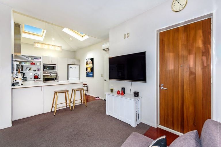 Photo of property in 1/36 Hammersley Avenue, Shirley, Christchurch, 8013
