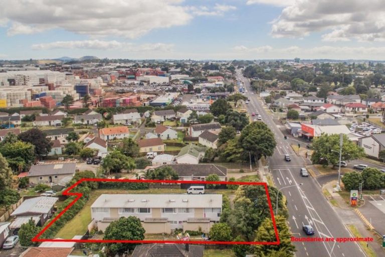 Photo of property in 267 Massey Road, Mangere East, Auckland, 2024