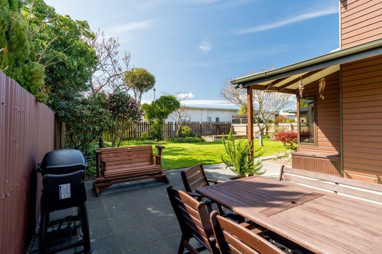 Photo of property in 6 Emlen Place, Mosgiel, 9024