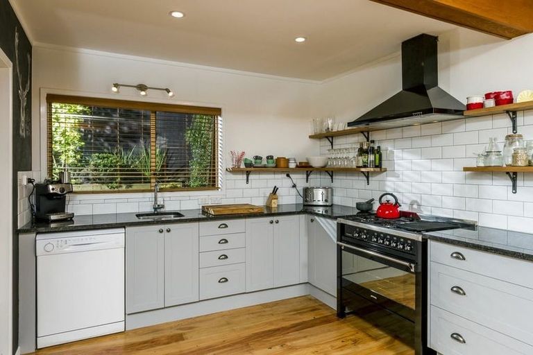 Photo of property in 4/103 Hinemoa Street, Birkenhead, Auckland, 0626