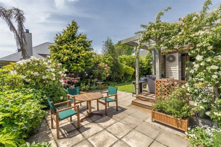 Photo of property in 44 Hamilton Avenue, Ilam, Christchurch, 8041