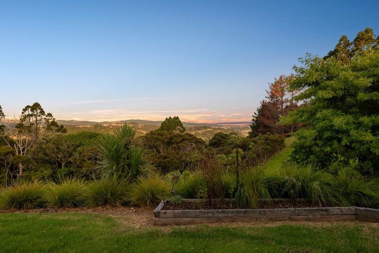 Photo of property in 61 Moses Road, Kaukapakapa, 0873