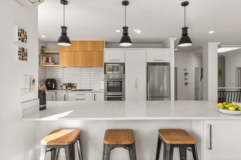 Photo of property in 8 Bucklands Crescent, Papamoa Beach, Papamoa, 3118