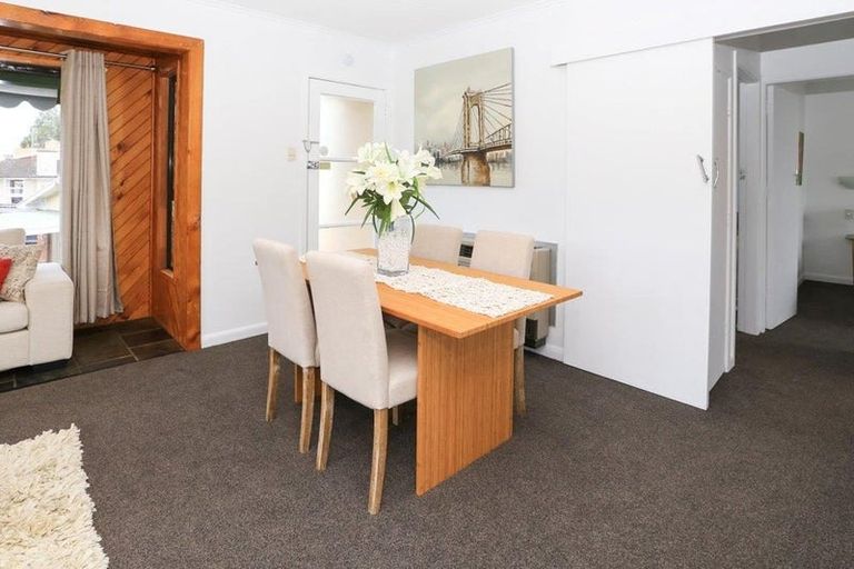 Photo of property in 317a Cobham Drive, Hillcrest, Hamilton, 3216