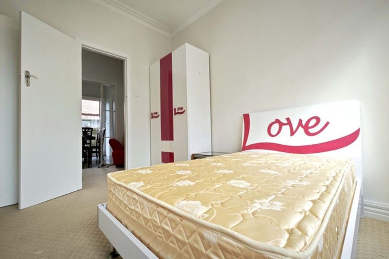 Photo of property in 85 Nile Road, Milford, Auckland, 0620