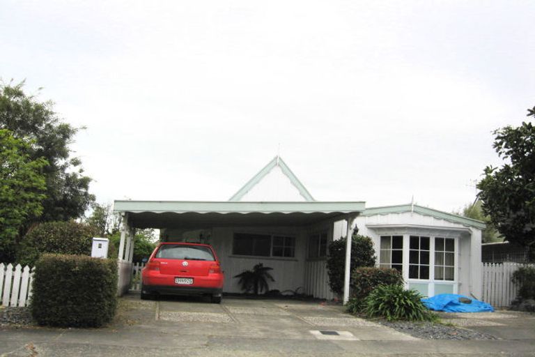 Photo of property in 8 Byron Place, Stoke, Nelson, 7011