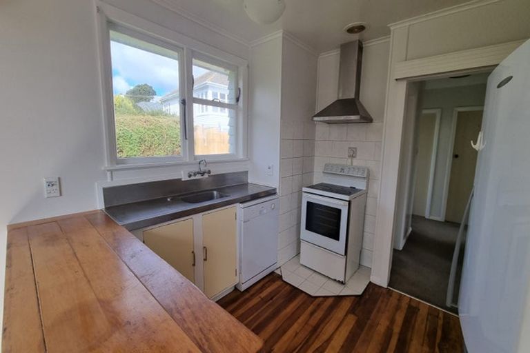 Photo of property in 41 Hindmarsh Street, Johnsonville, Wellington, 6037