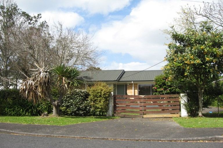 Photo of property in 49 Pohutukawa Road, Whenuapai, Auckland, 0618