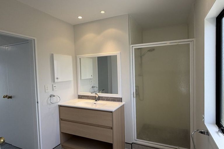 Photo of property in 1 Bramley Drive, Omokoroa, 3114