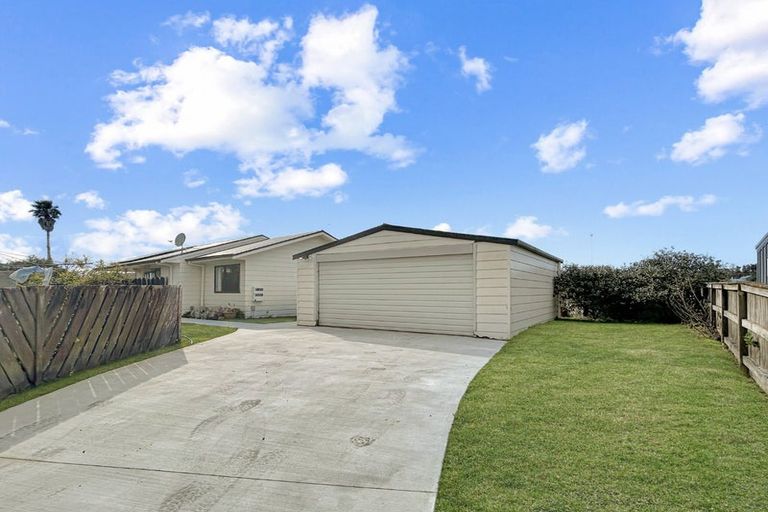 Photo of property in 11 Sunshine Rise, Raglan, 3225
