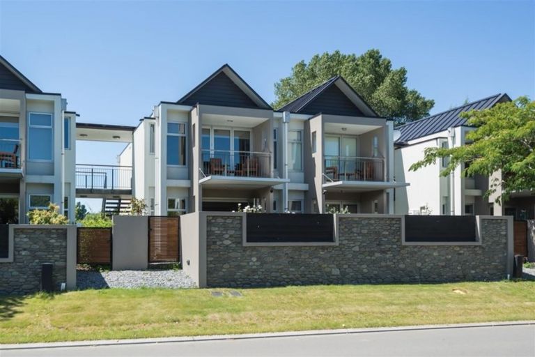 Photo of property in 13/6 Harts Creek Lane, Northwood, Christchurch, 8051