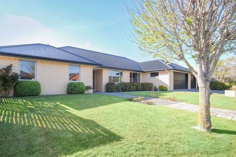 Photo of property in 12 Jacques Way, Yaldhurst, Christchurch, 8042