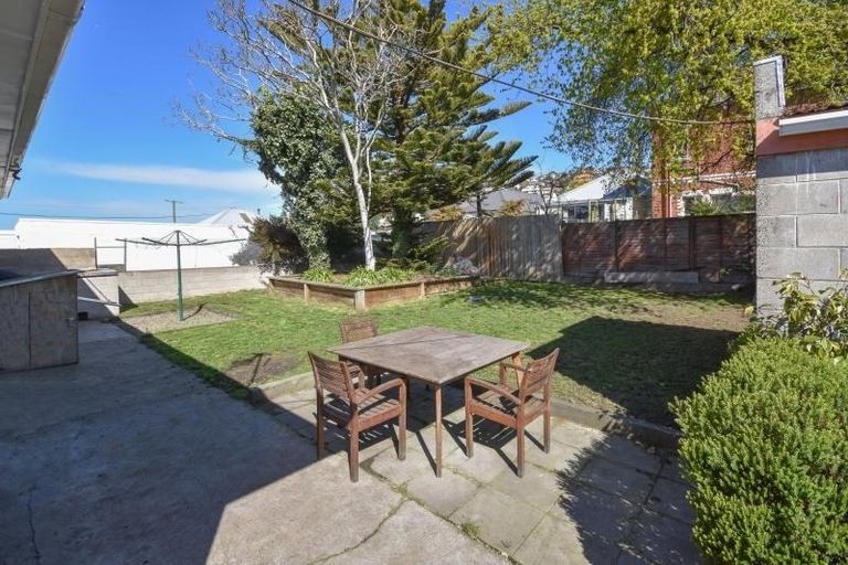 Photo of property in 92 Surrey Street, Forbury, Dunedin, 9012