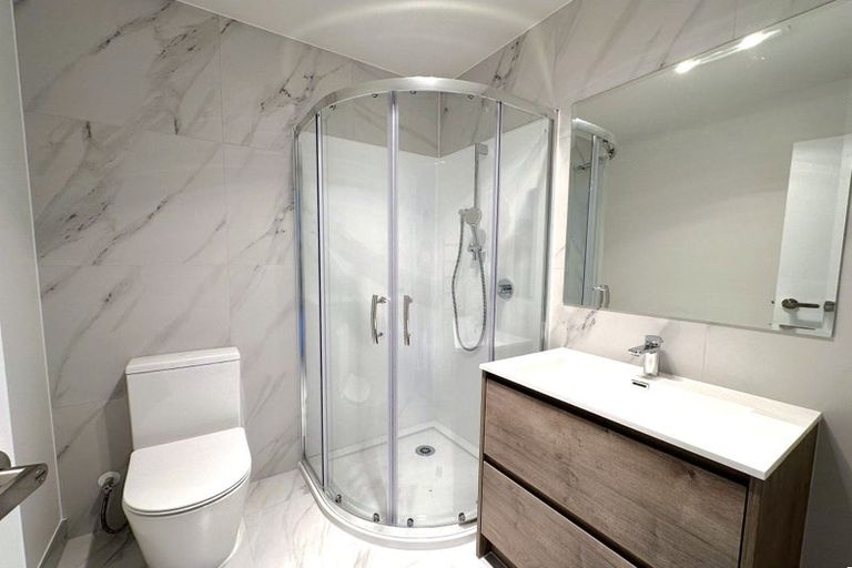 Photo of property in 71 Tahuhu Road, Mount Wellington, Auckland, 1062