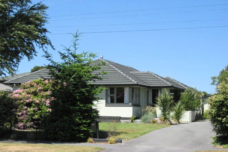 Photo of property in 49 Bentley Street, Russley, Christchurch, 8042