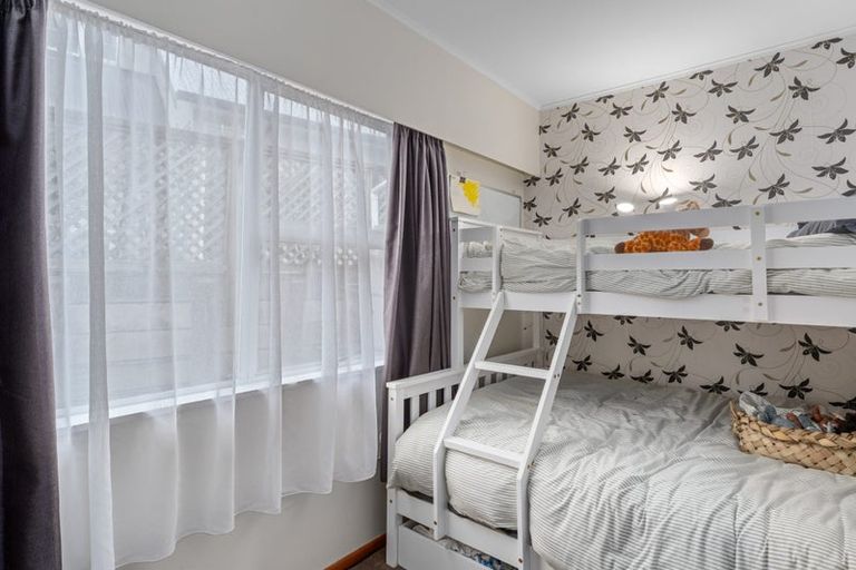Photo of property in 7 Hawtrey Terrace, Johnsonville, Wellington, 6037
