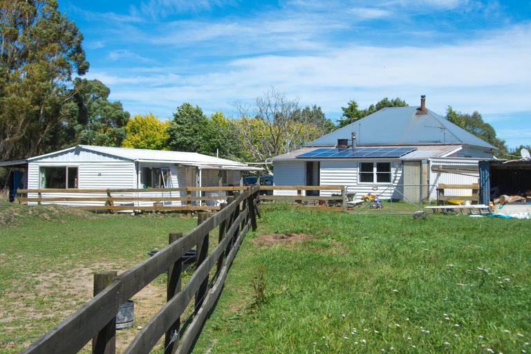 Photo of property in 368 Belvedere Road, Carrington, Carterton, 5791