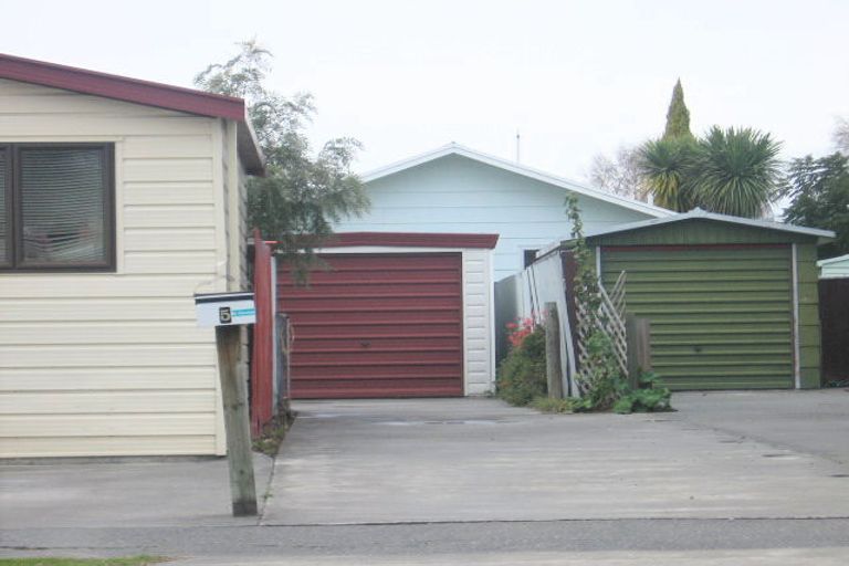 Photo of property in 5b Hetley Crescent, Taradale, Napier, 4112