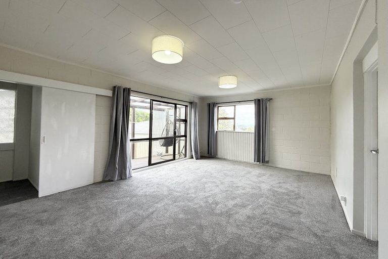 Photo of property in 204 Don Buck Road, Massey, Auckland, 0614