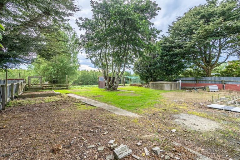 Photo of property in 72 Moore Road, Lorneville, Invercargill, 9874