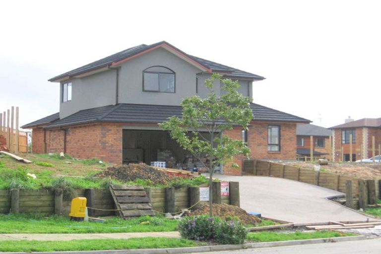 Photo of property in 22 Dressage Lane, Greenhithe, Auckland, 0632