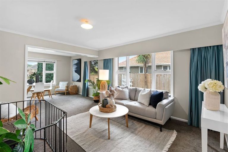 Photo of property in 25 Greenhurst Street, Sockburn, Christchurch, 8042