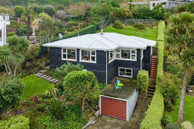 Photo of property in 44 Cressy Terrace, Lyttelton, 8082
