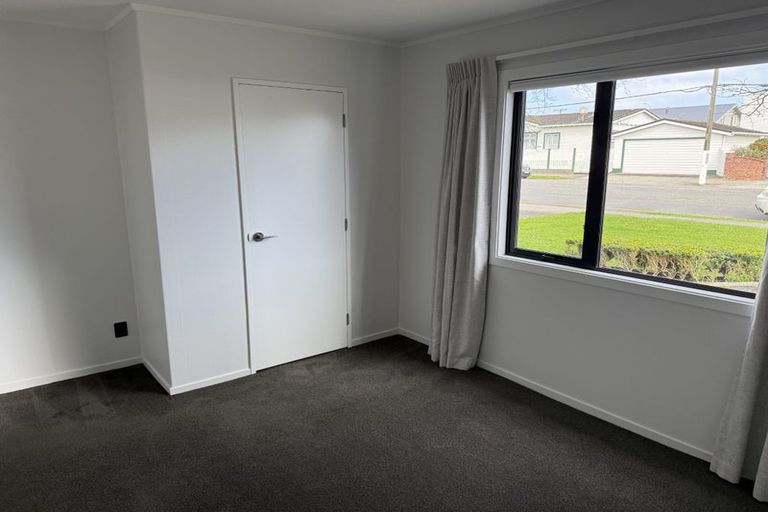 Photo of property in 1/21 Heretaunga Street, Petone, Lower Hutt, 5012