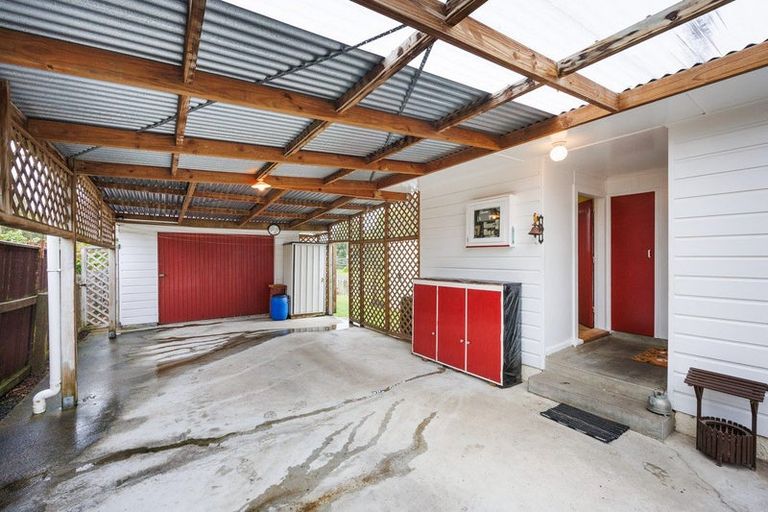 Photo of property in 2 Lind Street, Kimbolton, 4777