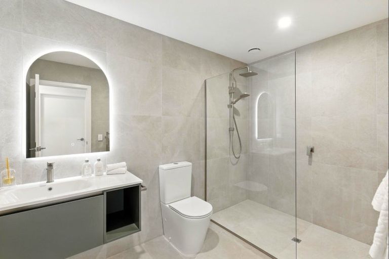 Photo of property in 166 Clifford Road, Lake Grassmere, Seddon, 7285