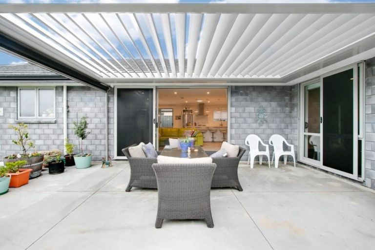 Photo of property in 4 Ruakituri Place, Te Awa, Napier, 4110