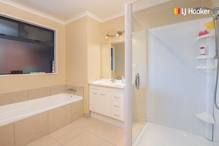 Photo of property in 11 Kintyre Place, Mosgiel, 9024