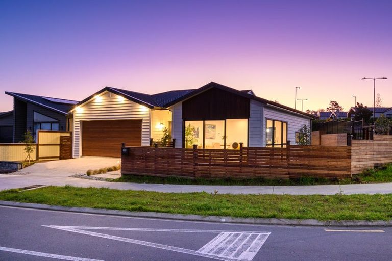 Photo of property in 15 Croatia Avenue, Huapai, Kumeu, 0810