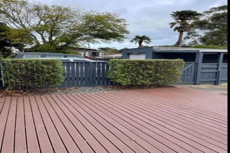 Photo of property in 172 Main Road South, Raumati South, Paraparaumu, 5032