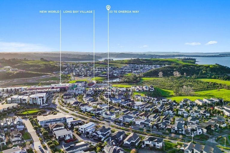 Photo of property in 33 Te Oneroa Way, Long Bay, Auckland, 0630