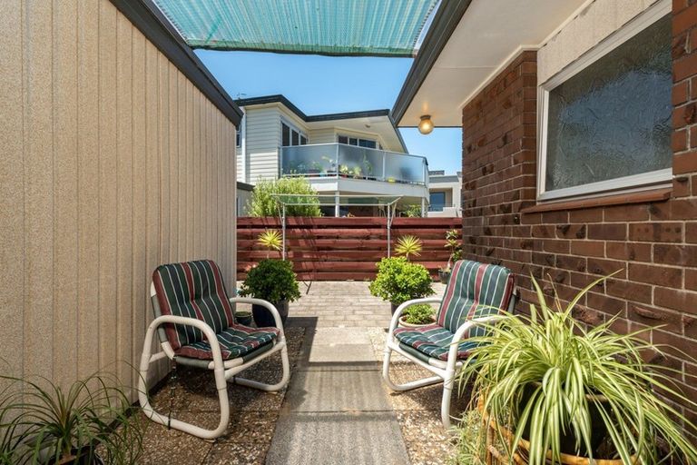 Photo of property in 10 Pacific Avenue, Mount Maunganui, 3116