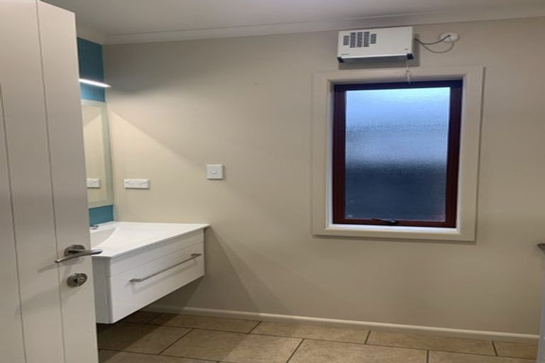 Photo of property in 188 Te Rangitautahanga Road, Turangi, 3334